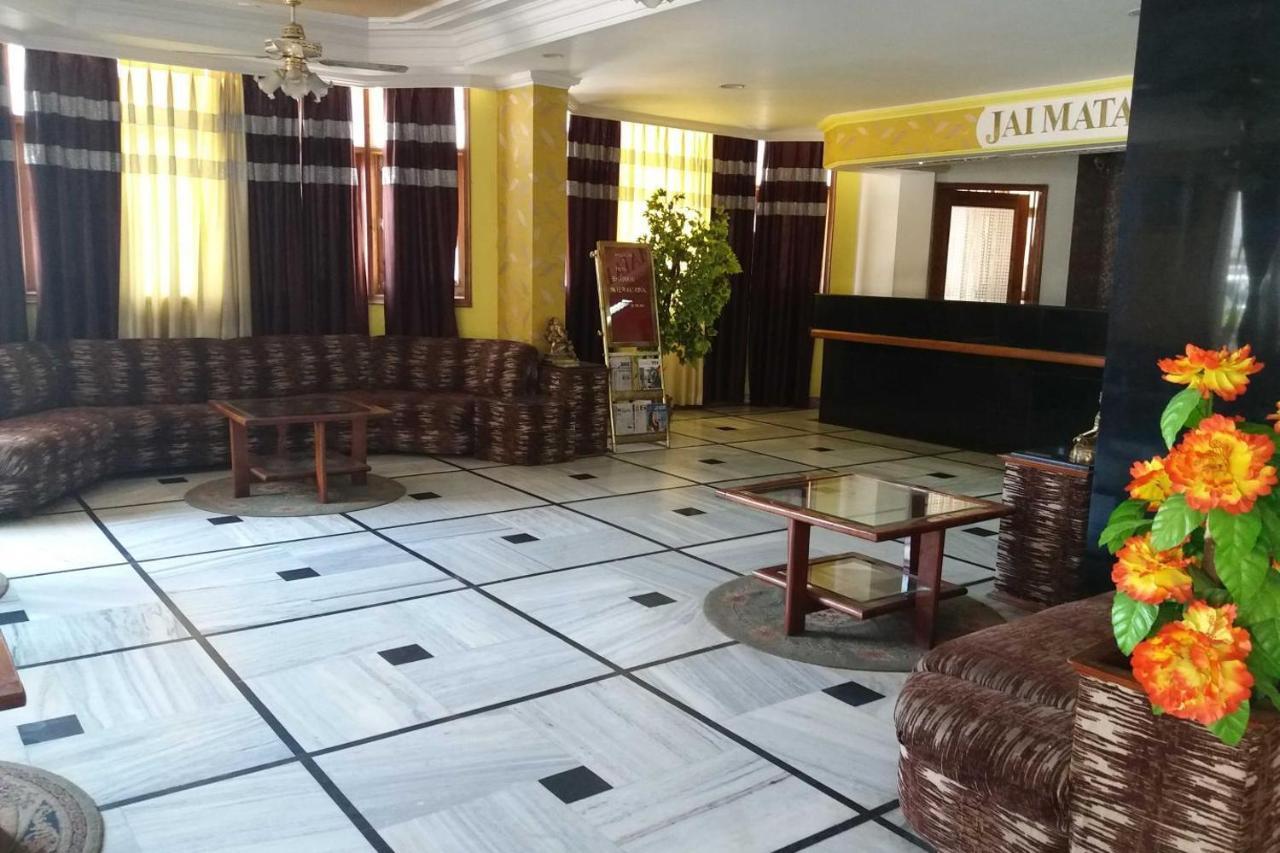 Hotel Bhawani International Katra  Exteriér fotografie